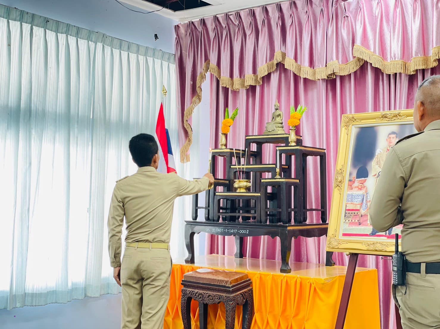 🌈อำเภอเมืองสุราษฎร์ธานี
     💓วันนี้ (4 ก.ค.66) เวลา 09.30 น. นายสิทธิชัย ไทยเจริญ นายอำเภอเมืองสุราษฎร์ธานี เป็นประธานในการประชุมกำนันผู้ใหญ่บ้าน ประจำเดือนกรกฎาคม 2566 ณ ห้องประชุมที่ว่าการอำเภอเมืองสุราษฎร์ธานี ชั้น 3 
      โดยมีผู้พิพากษาหัวหน้าศาลเยาวชนและครอบครัวจังหวัดสุราษฎร์ธานี หัวหน้าส่วนราชการ ปลัดอำเภอ ประธานสภาเกษตรกรจังหวัดสุราษฎร์ธานี เจ้าหน้าที่ รพ.ธนบุรีชุมพร กำนัน ผู้ใหญ่บ้าน แพทย์ประจำตำบล สารวัตรกำนัน และผู้ช่วยผู้ใหญ่บ้าน เข้าร่วมประชุมโดยพร้อมเพรียงกัน